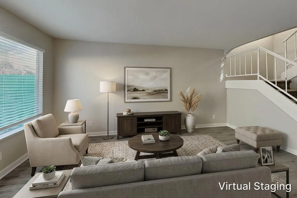 3 bed, 2.0 bath, 1220 sqft, $1,715 — Photo 3