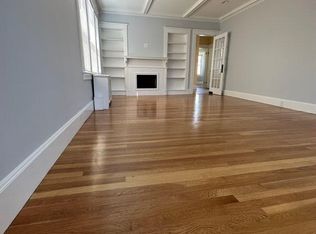419 Walker St #2, Lowell, MA 01851
