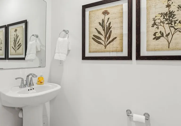 Half bath in main level