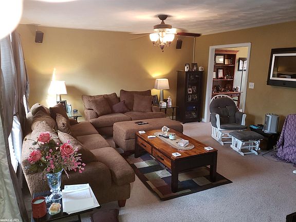 2nd image of 60 Camellia Ln NW