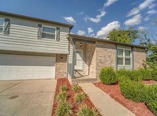 225 Boca Grande Dr, Belleville, IL 62221