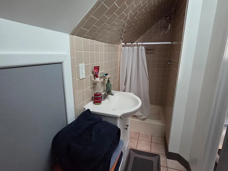166 Carmita Ave #2 — Photo 26
