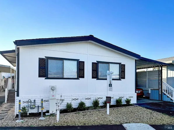 190 Apple Lane, Santa Rosa, CA 95407