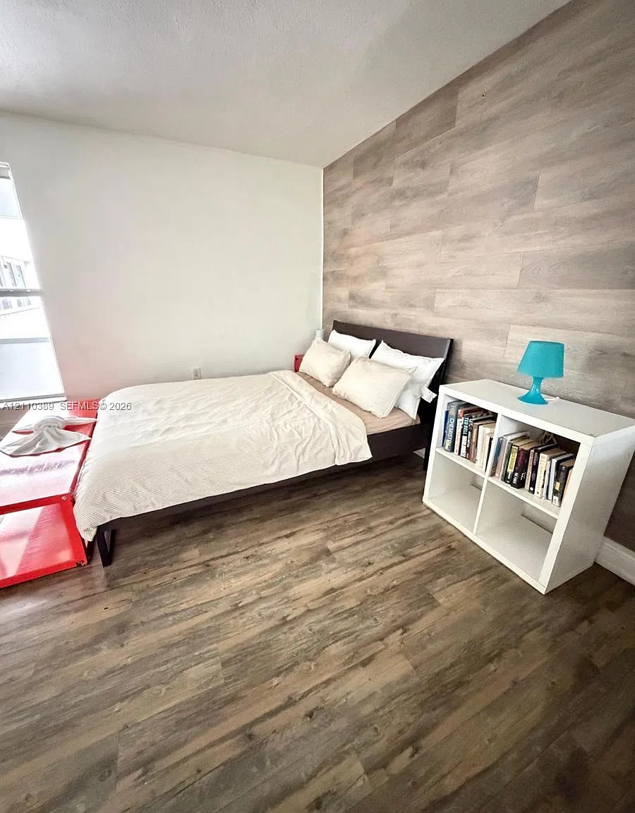 Coco Palm Condo — Photo 2