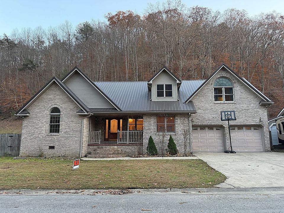1st image of 60 Meadow Brook Ct