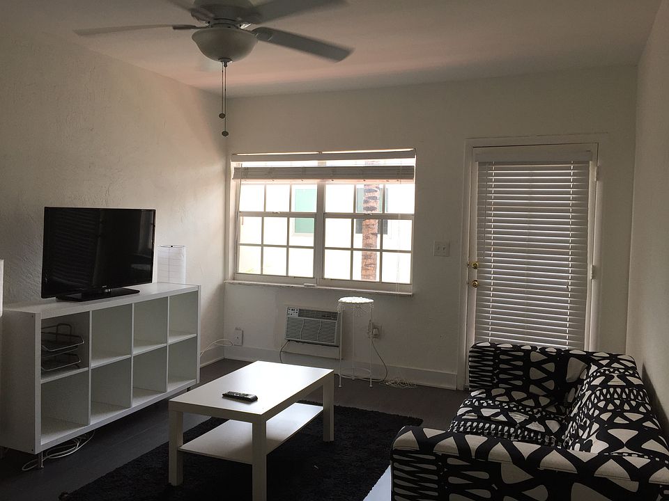 1st image of 1611 West Ave APT 14