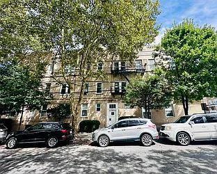 265 Avenue B, #4