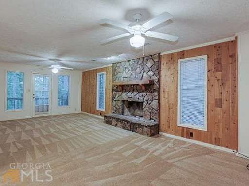 5th image of 275 Sharon Dr
