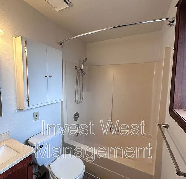 1904 SE Blairmont Dr — Photo 25
