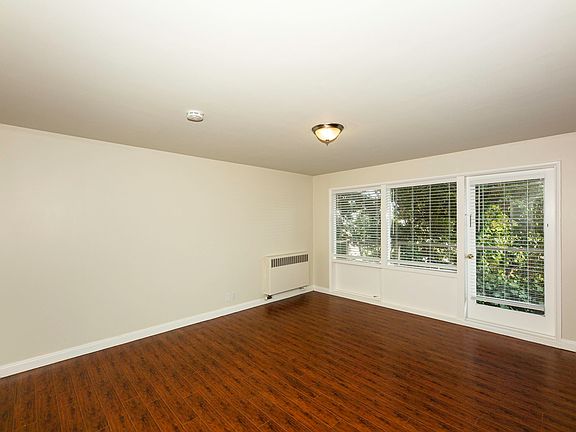 2nd image of 240 Cumberland St APT 202