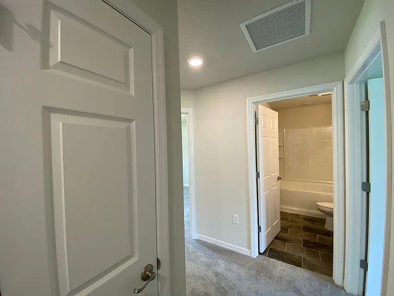 8180 N Wakefield Dr — Photo 14