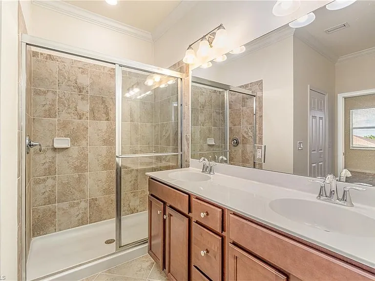 2740 Blossom Way — Photo 25