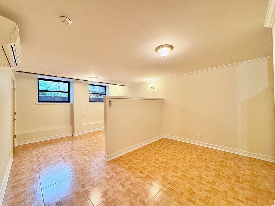 1st image of 36-40 Bowne St #1B