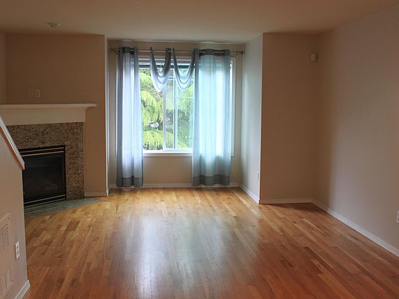 2nd image of 12317 10th Pl NE APT C