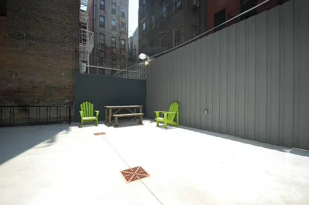 Rented by REAL New York | media 10