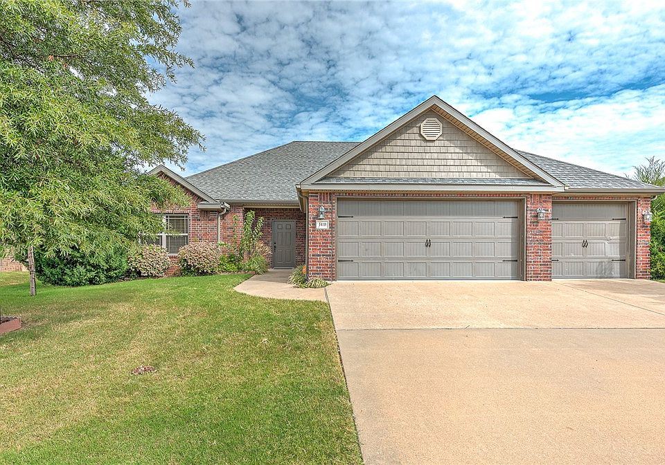 1st image of 1419 W Kelley Dr