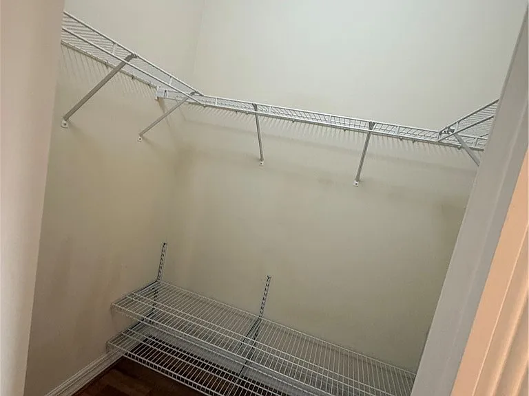 217 NE 21st Pl — Photo 13