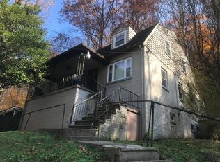 876 S Park Rd SE, Charleston, WV 25304