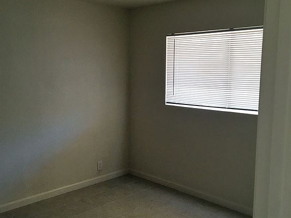 5th image of 3720 Royal Crest St APT 3