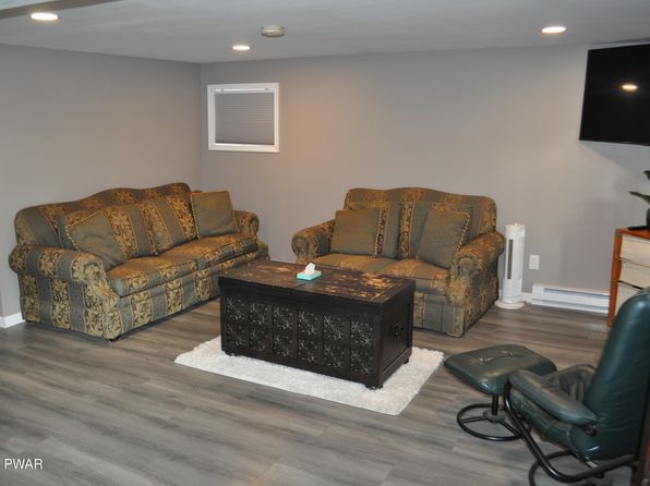 25 Lizzys Ln FLOOR 2