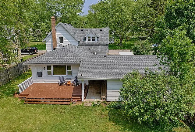 411 W Shannon St photo 1
