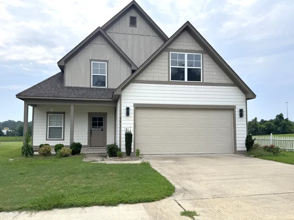 301 Starlyn Ave, New Albany, MS 38652