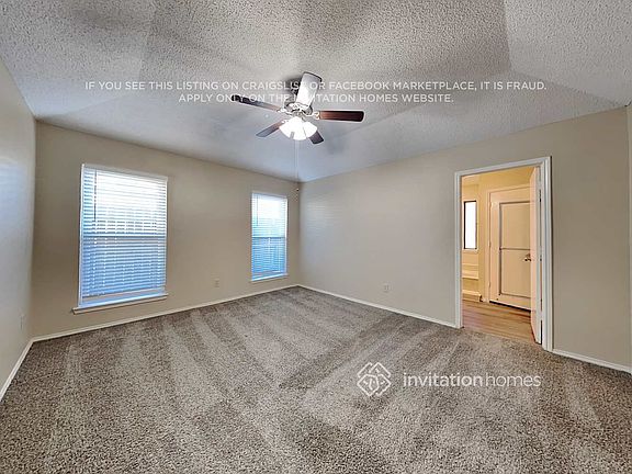 3rd image of 305 Iberis Dr