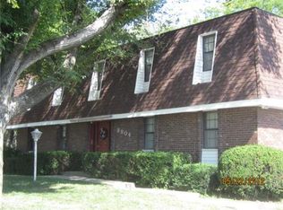 8804 Kaill Rd, Liberty, MO 64068