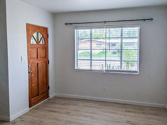 5th image of 2225 N Dodge Blvd