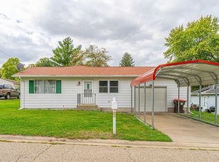 115 Gavin St, Lincoln, IL 62656