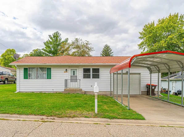 115 Gavin St, Lincoln, IL 62656