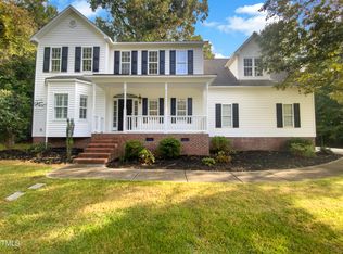 18 Red Leaf Trl, Clayton, NC 27527