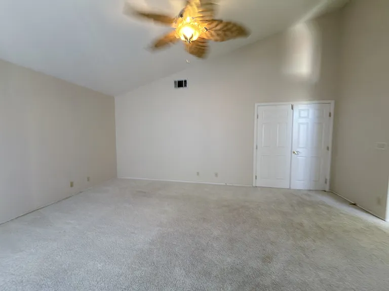 7620 Marluna Ct — Photo 11
