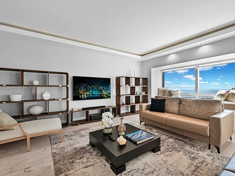 1435 Brickell Ave #3401 — Photo 38