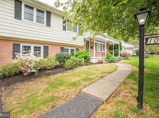 104 Dickinson Ln, Wilmington, DE 19807