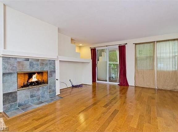 4th image of 124 Beach Side Ct