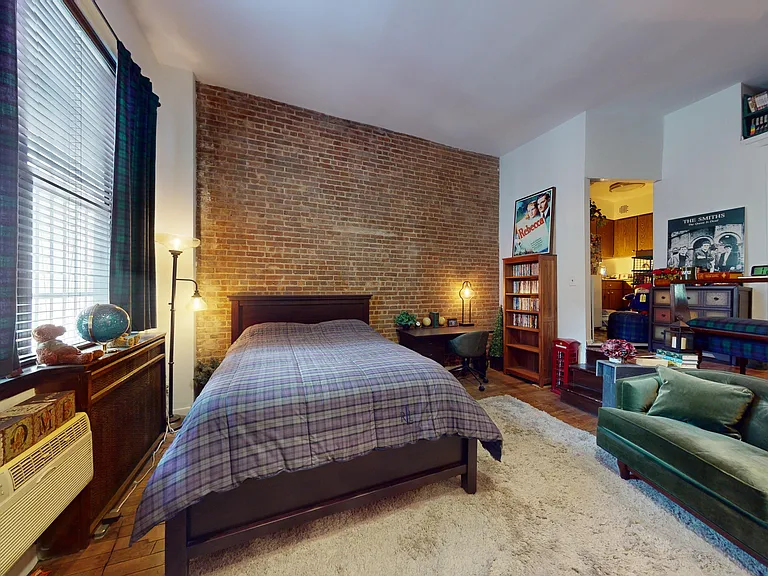 46 W 85th St #1-C — Photo 5