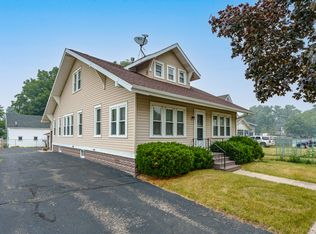 407 E Michigan Ave, Paw Paw, MI 49079