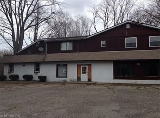 1843 Green Rd, Madison, OH 44057