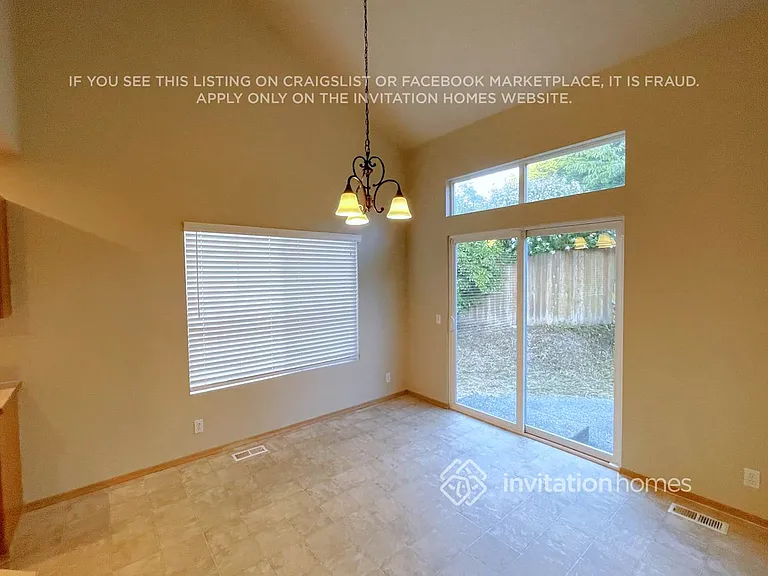 126 Forest Ct — Photo 6