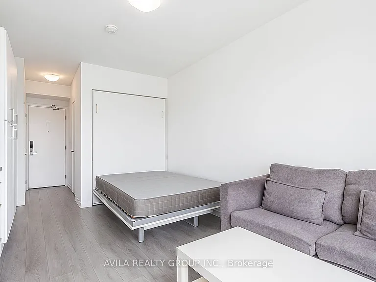 1900 Simcoe St N #615 — Photo 7