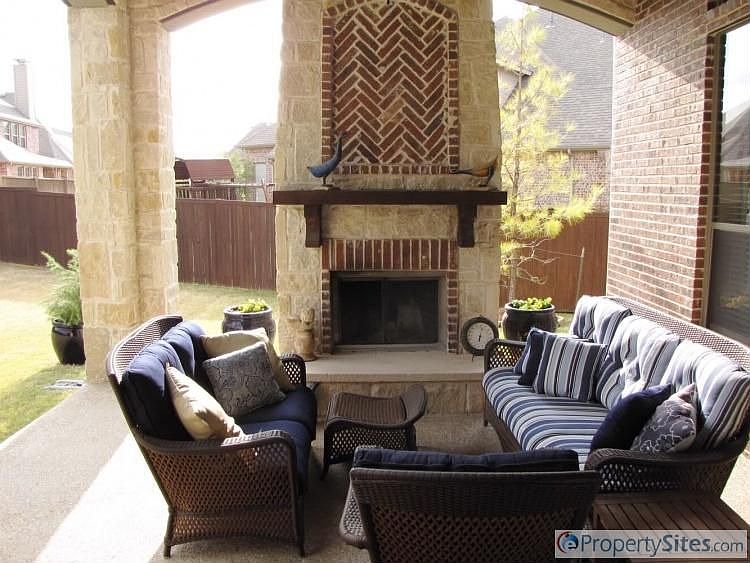 1st image of 3621 Bahnman Dr