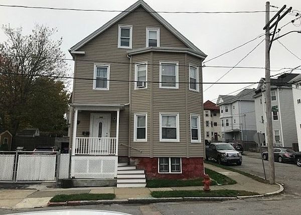 1st image of 125 Reynolds St