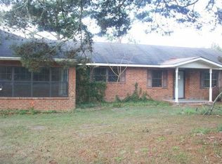 2039 Hwy 121, Glennville, GA 30427