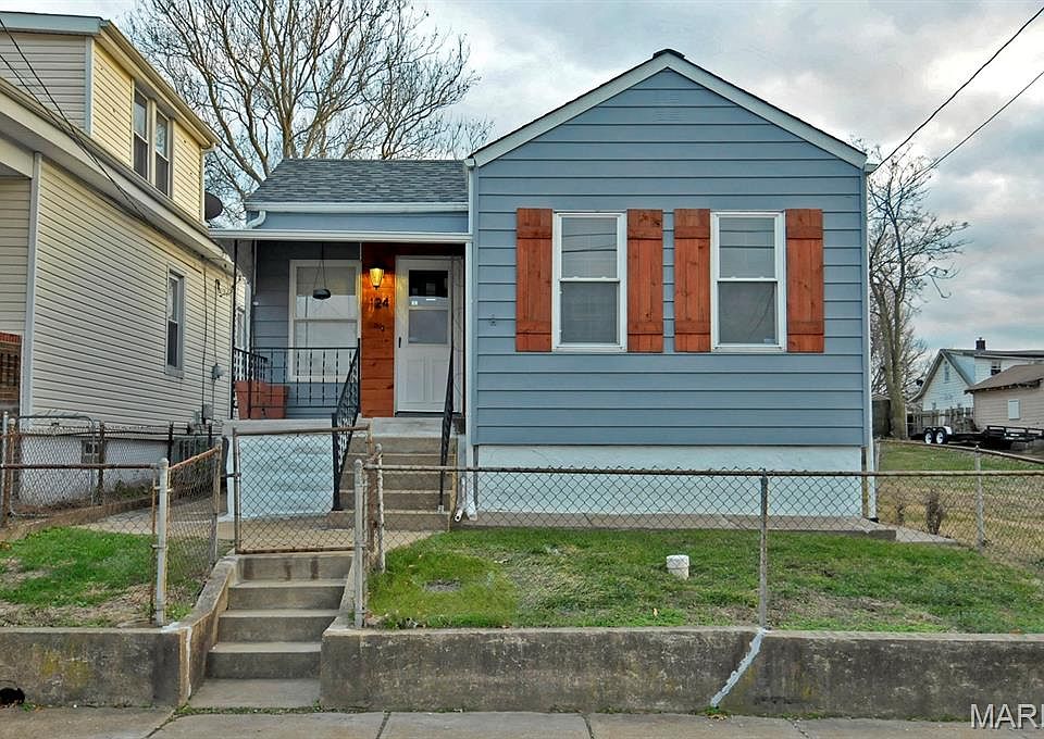 1st image of 124 W Cartwright Ave