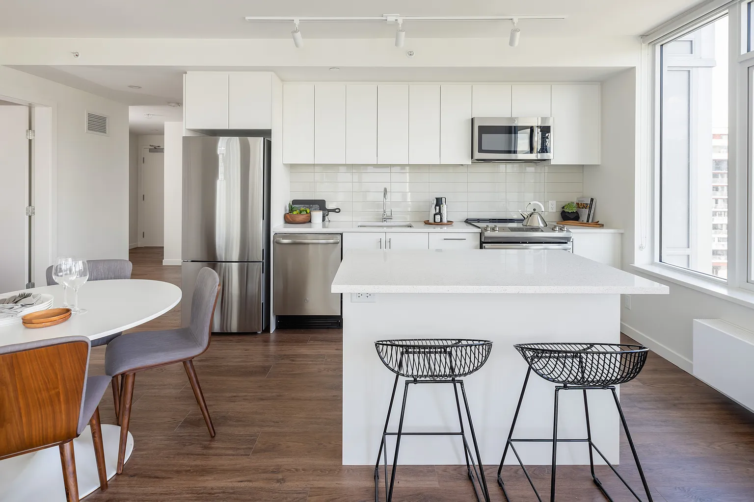 1441 Saint Georges Ave #E1407 photo 1