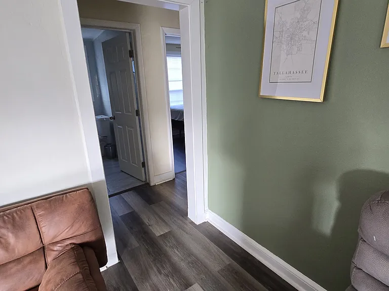 312 E Palmer Ave — Photo 6