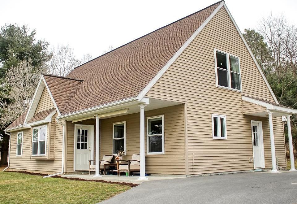 1st image of 368 Asbury Rd