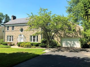 1133 Seneca Rd, Wilmette, IL 60091