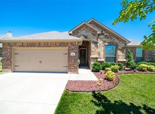 217 Canterbury Ct, Midlothian, TX 76065